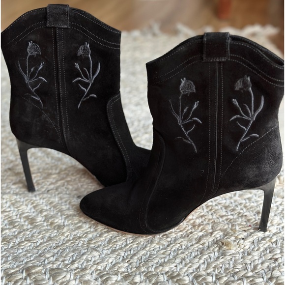 ba&sh Caitlin ankle booties in suede black. Size 37 - Picture 14 of 15